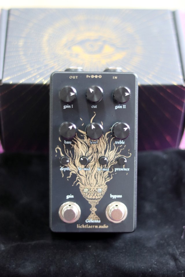 Lichtlaerm Gehenna V2 pedal preamp y distorsión (gastos envío incluidos) de segunda mano · Foto 1 de 2 · Illes Balears · 150 €