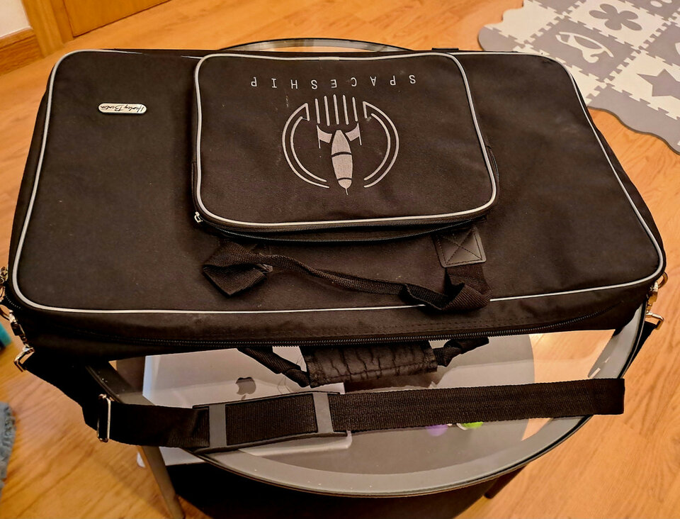 PORTAPEDALES Harley Benton Spaceship