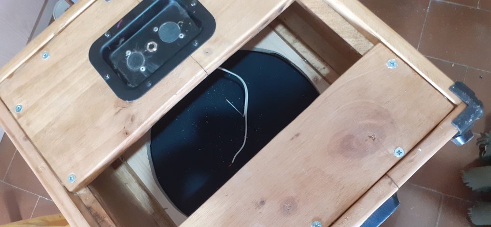 Pantalla artesanal en madera de Abeto finlandes 18mm 1x10