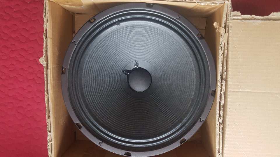 Altavoz Eminence designed for Fender