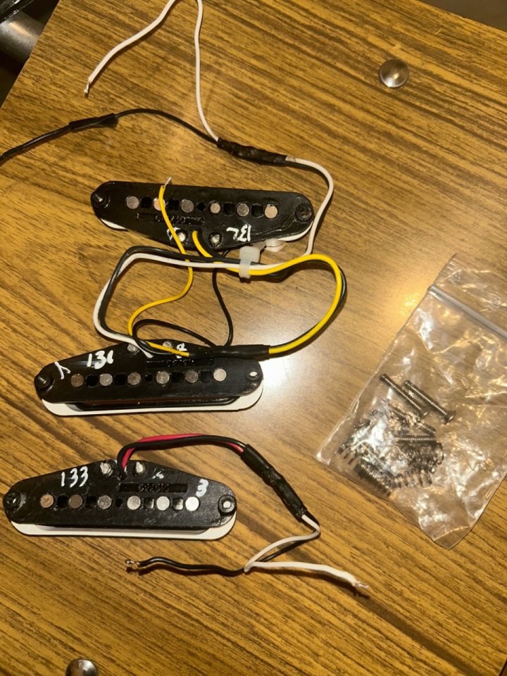 Set Pastillas fender strato Player series