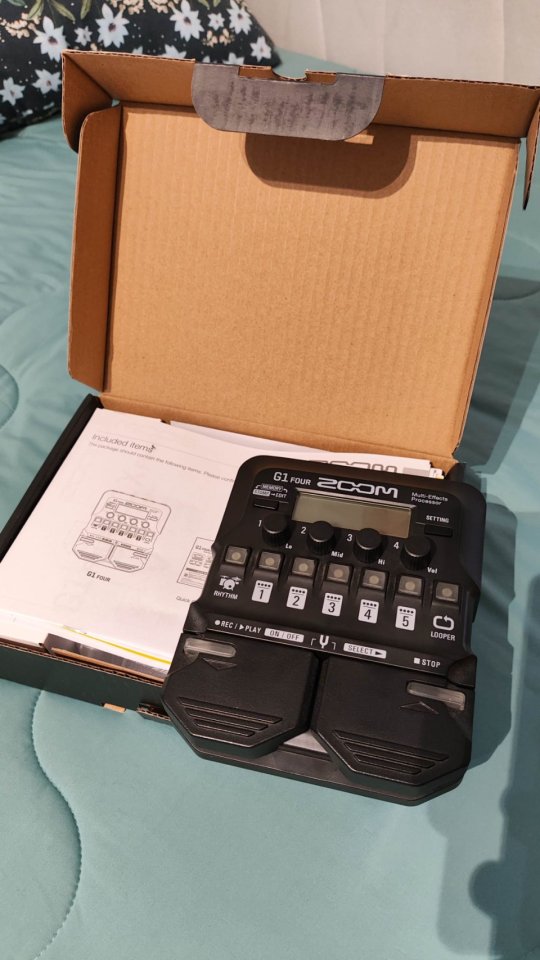 ZOOM G1 FOUR de segunda mano · Foto 3 de 3 · Granada · 50 €