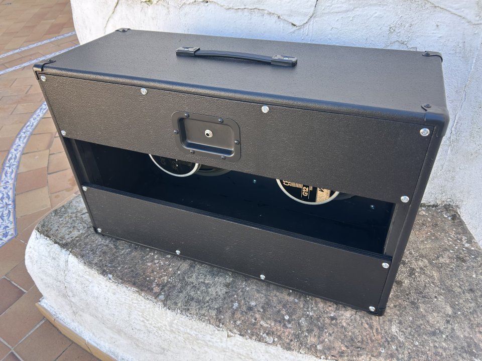 Pantalla 2x12 Celestion V30