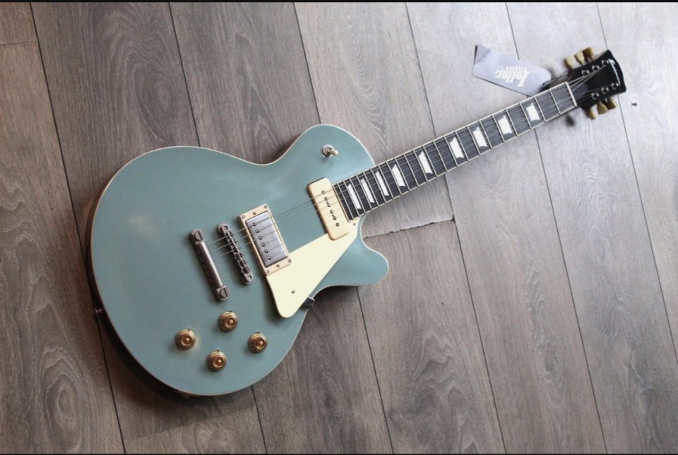 CAMBIO EASTMAN SB58/TV Fade Blue Limited Edition, HARDCASE, 3, 75 KG de segunda mano · Foto 2 de 10 · A Coruña · 1989 €
