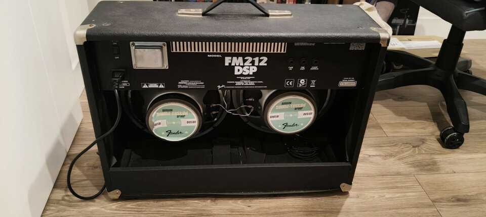 Ampli Fender FM 212R