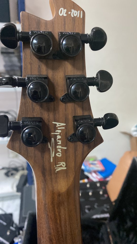 Guitarra de O3 custom guitars de segunda mano · Foto 6 de 8 · Illes Balears · 2700 €