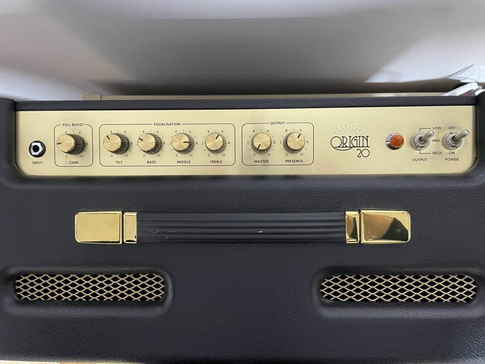 Amplificador Marshall Origin 20C Mejorado