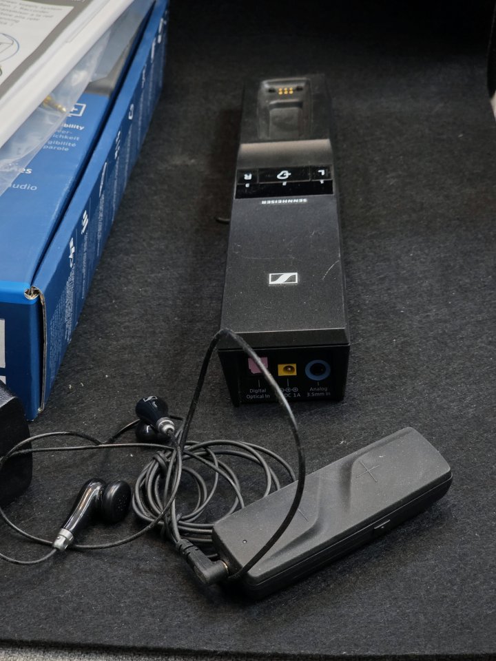 Sennheiser Flex 5000 Sistema Audio Inalámbrico de segunda mano · Foto 3 de 3 · Barcelona · 70 €