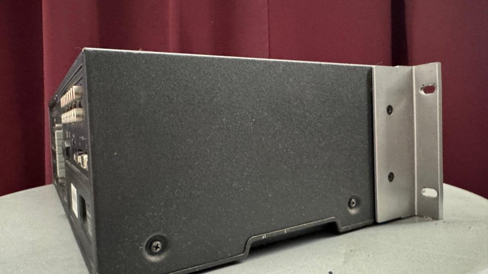 Alesis ADAT XT + Mando LRC Original + 7 Cintas Quantegy DM60 Vírgenes de segunda mano · Foto 5 de 6 · Barcelona · 280 €