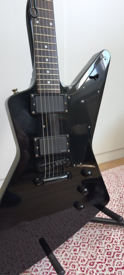 Epiphone Explorer Korina 1958 con EMG de segunda mano · Foto 2 de 7 · Araba · 650 €