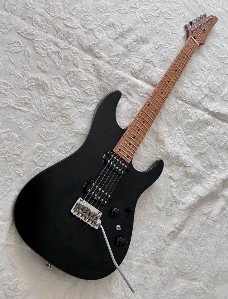 Ibanez AZ2402 – Negra mate – Impecable de segunda mano · Foto 4 de 10 · Madrid