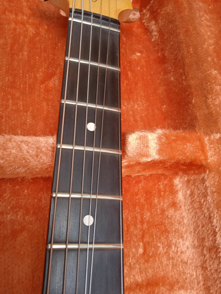 1981-82 Burns Hank Marvin Signature made in England de segunda mano · Foto 8 de 9 · Madrid · 2750 €