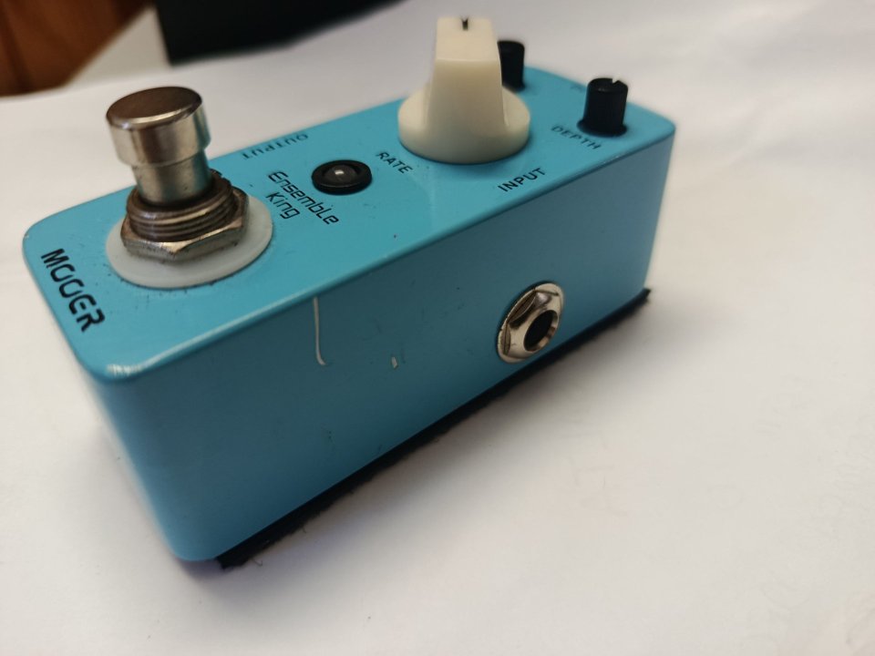 Ensemble king chorus analógico MOOER de segunda mano · Foto 3 de 8 · Huelva · 34 €
