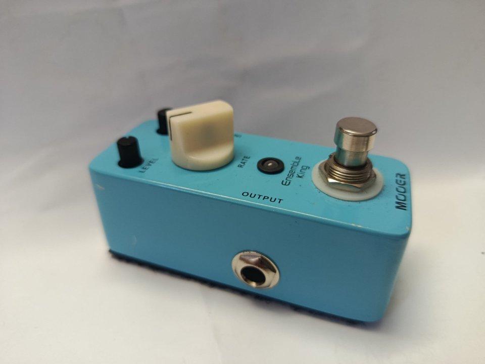 Ensemble king chorus analógico MOOER de segunda mano · Foto 4 de 8 · Huelva · 34 €