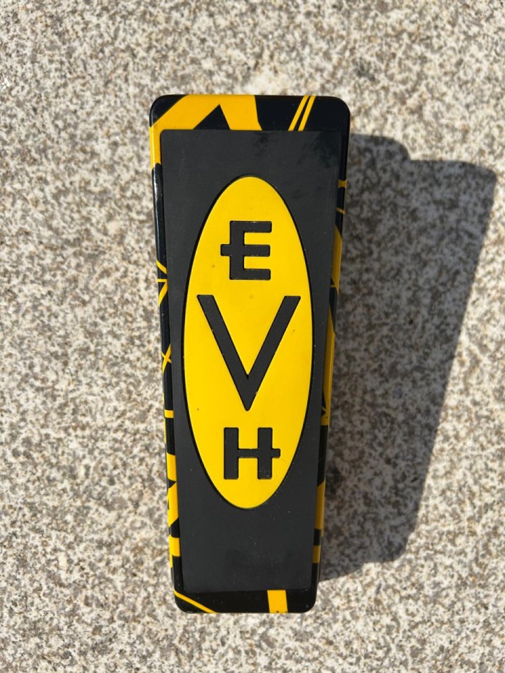 Pedal Dunlop EVH-95 Wah Wah de segunda mano · Foto 1 de 3 · Pontevedra · 150 €