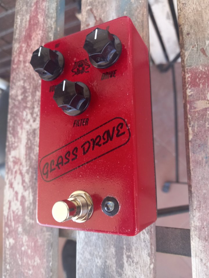 Glass Drive (low gain overdrive transparente estilo Timmy o Lightspeed) PPPC Sound Effects de segunda mano · Foto 4 de 5 · Barcelona · 80 €
