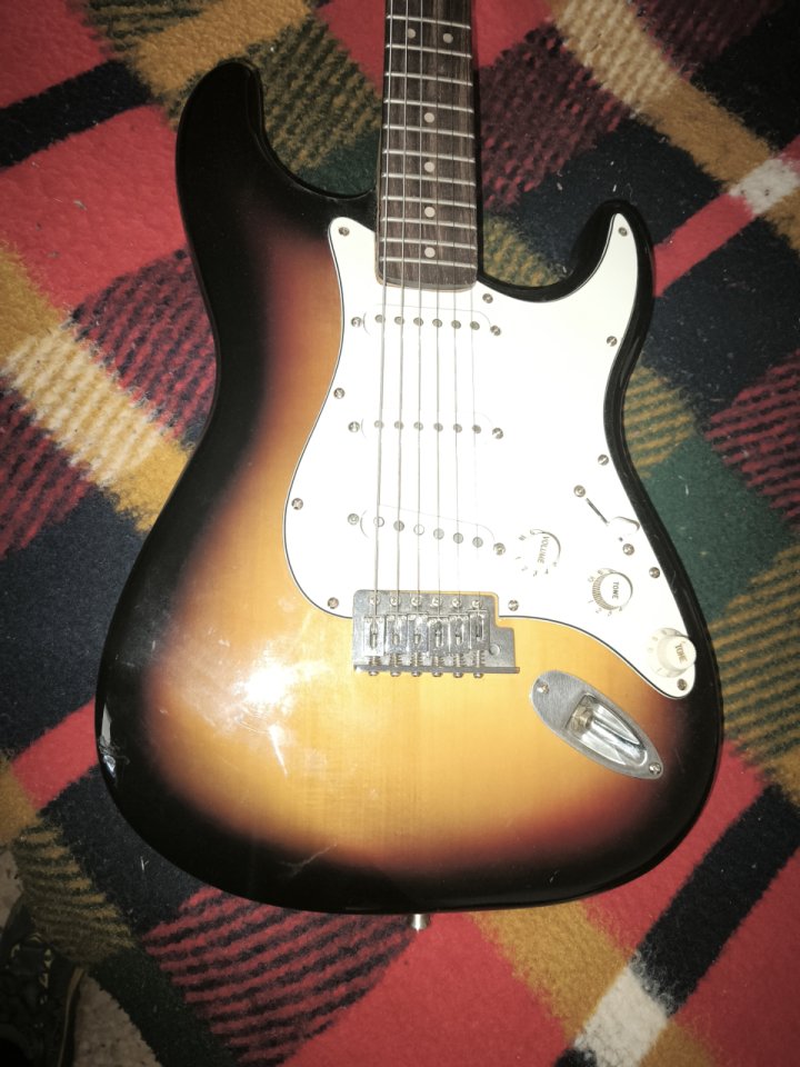 Squier strato
