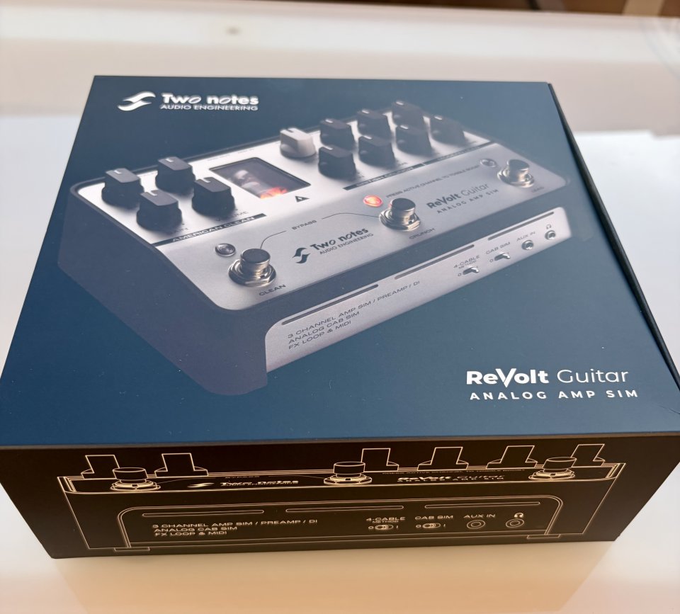 Pack Two Notes ReVolt para guitarra + Two Notes Opus (Con Cajas y Cargadores) de segunda mano · Foto 4 de 7 · Castellón · 360 €
