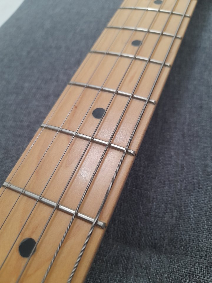Stratocaster de segunda mano · Foto 8 de 10 · Cádiz