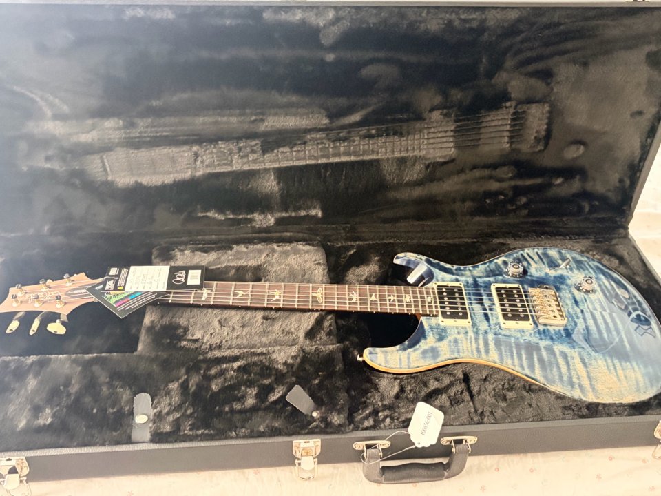 PRS Custom 24 Core USA 2024 – Faded Whale Blue de segunda mano · Foto 4 de 5 · Barcelona · 3200 €