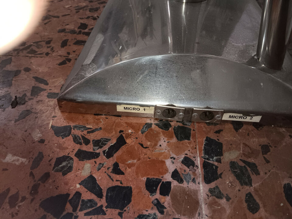 Atril acero inoxidable