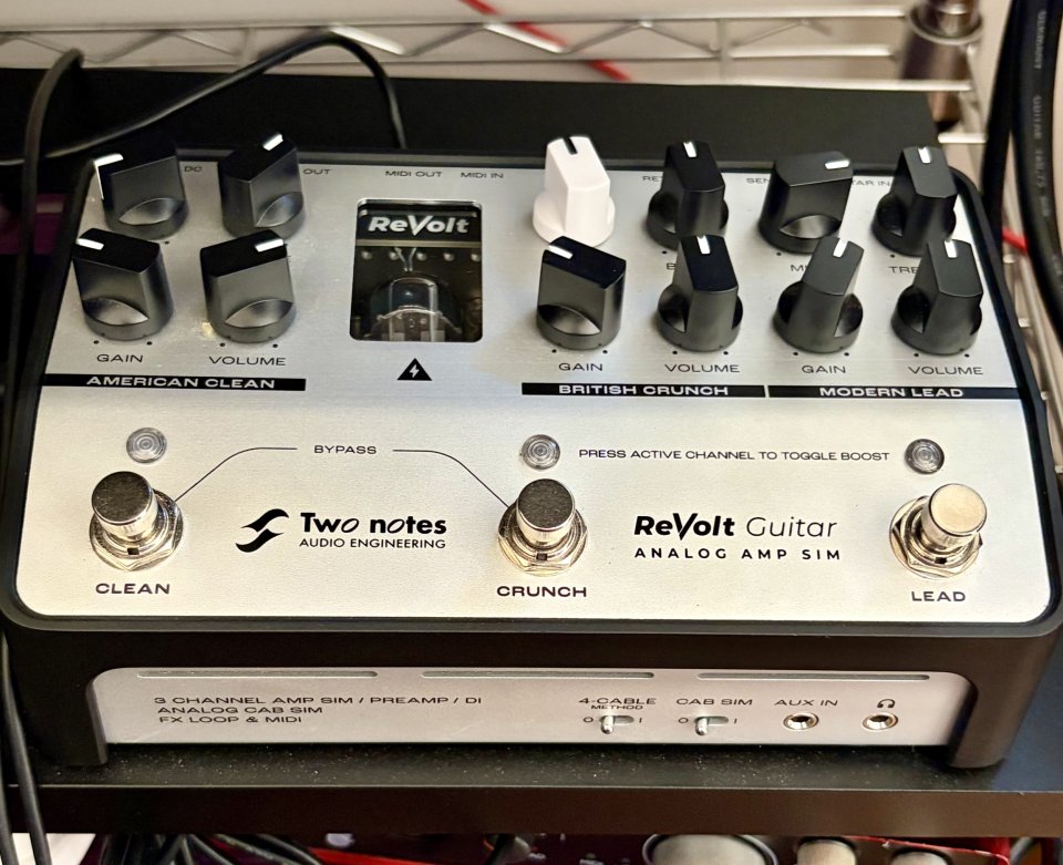 Pack Two Notes ReVolt para guitarra + Two Notes Opus (Con Cajas y Cargadores) de segunda mano · Foto 6 de 7 · Castellón · 360 €