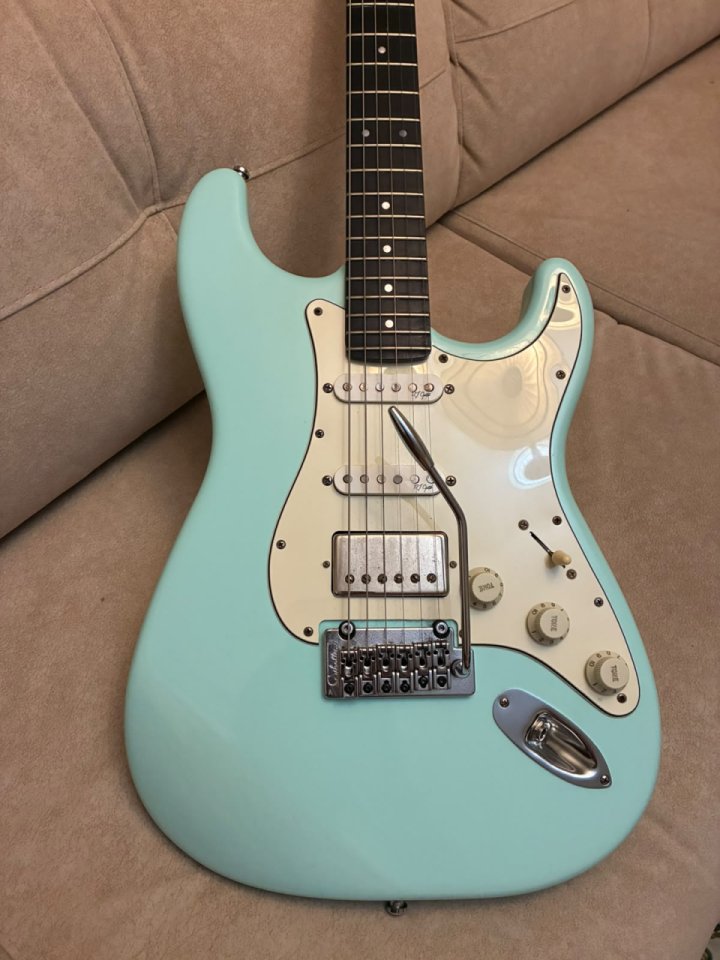 Strat RJ guitars de segunda mano · Foto 2 de 9 · Madrid · 850 €