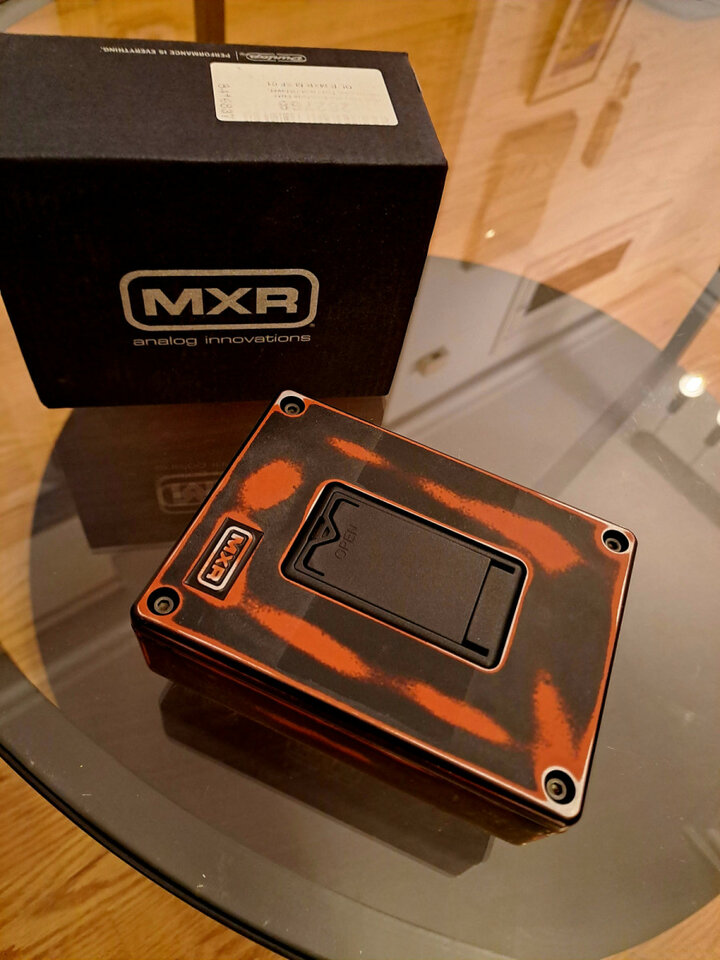 MXR SF01 Slash Octave Fuzz