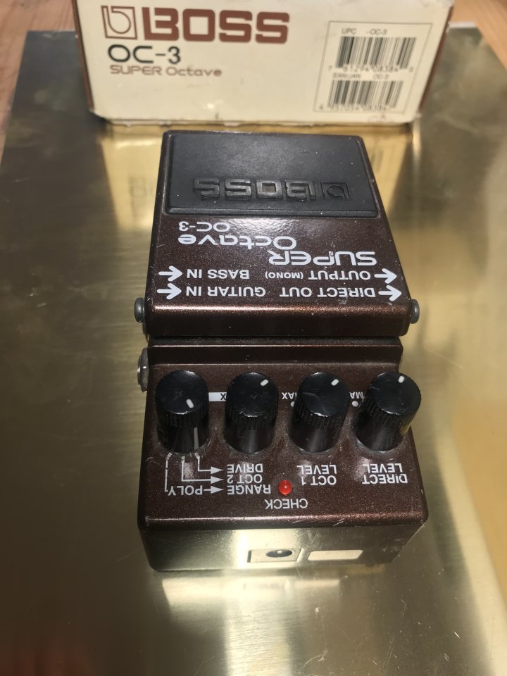 Boss Super octave OC-3 de segunda mano · Foto 4 de 5 · A Coruña · 80 €