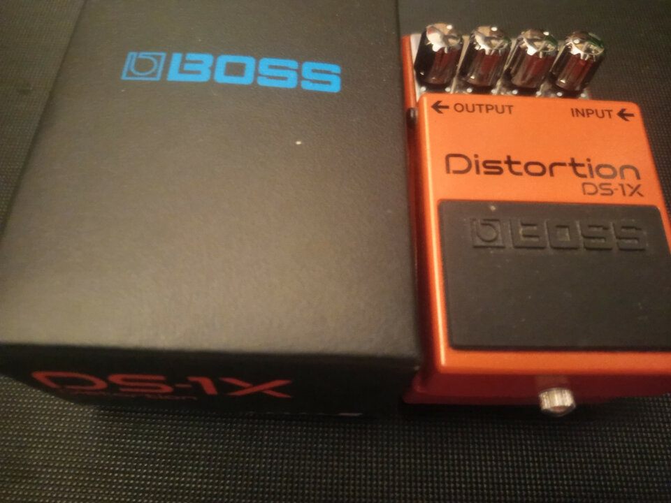 Pedal BOSS DS-1X
