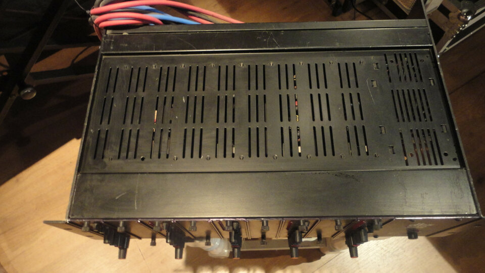 Rack y modulos dbx serie 900