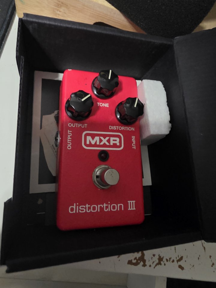 MXR Distortion III Pedal