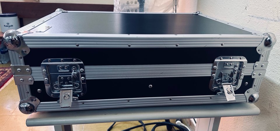 Mesa de Mezclas Yamaha MG20XU