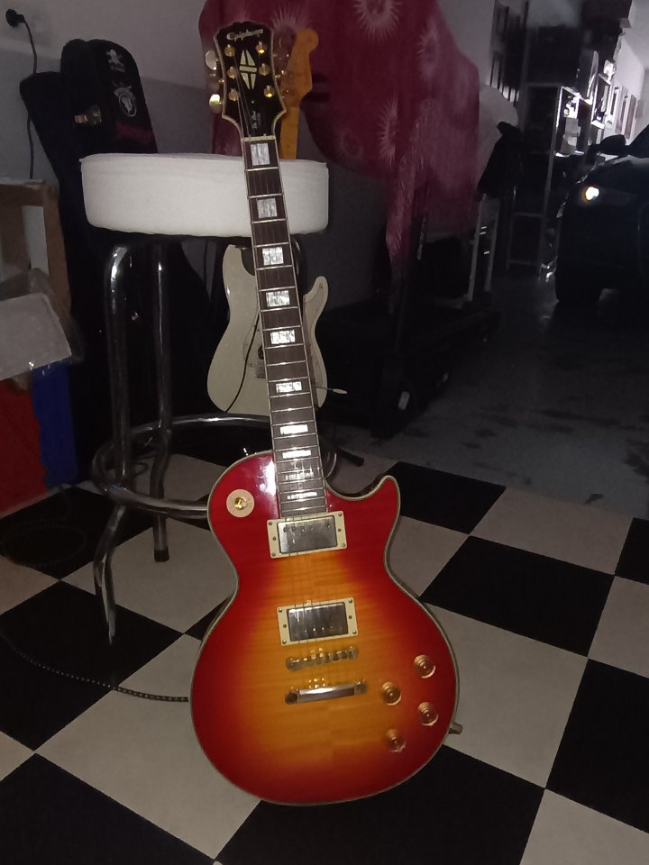 Epiphone les paul custom