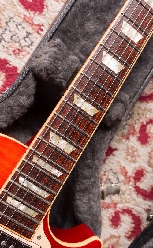 Gibson les Paul standard plus de segunda mano · Foto 3 de 8 · Bizkaia · 2199 €