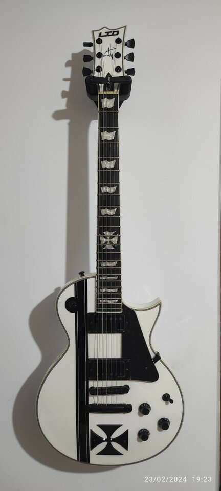 ESP LTD IRON CROSS