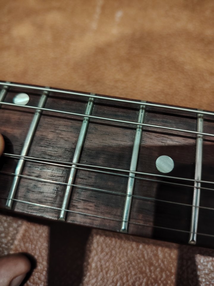 GIBSON FIREBIRD de segunda mano · Foto 4 de 8 · Gipuzkoa · 675 €