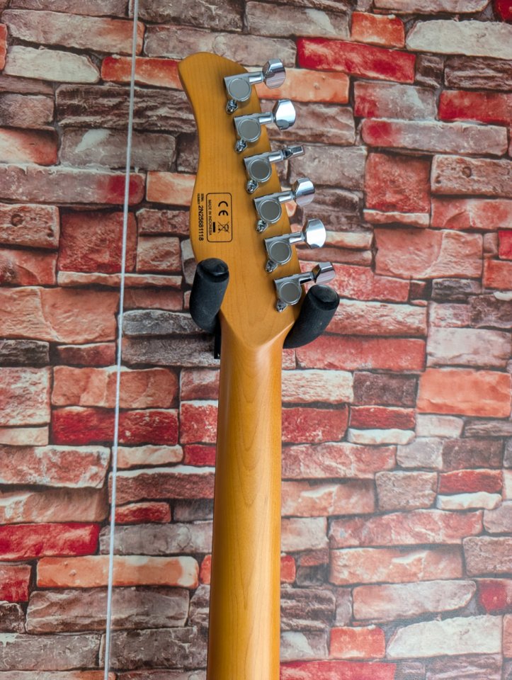 Larry Carlton T3 Nueva versión