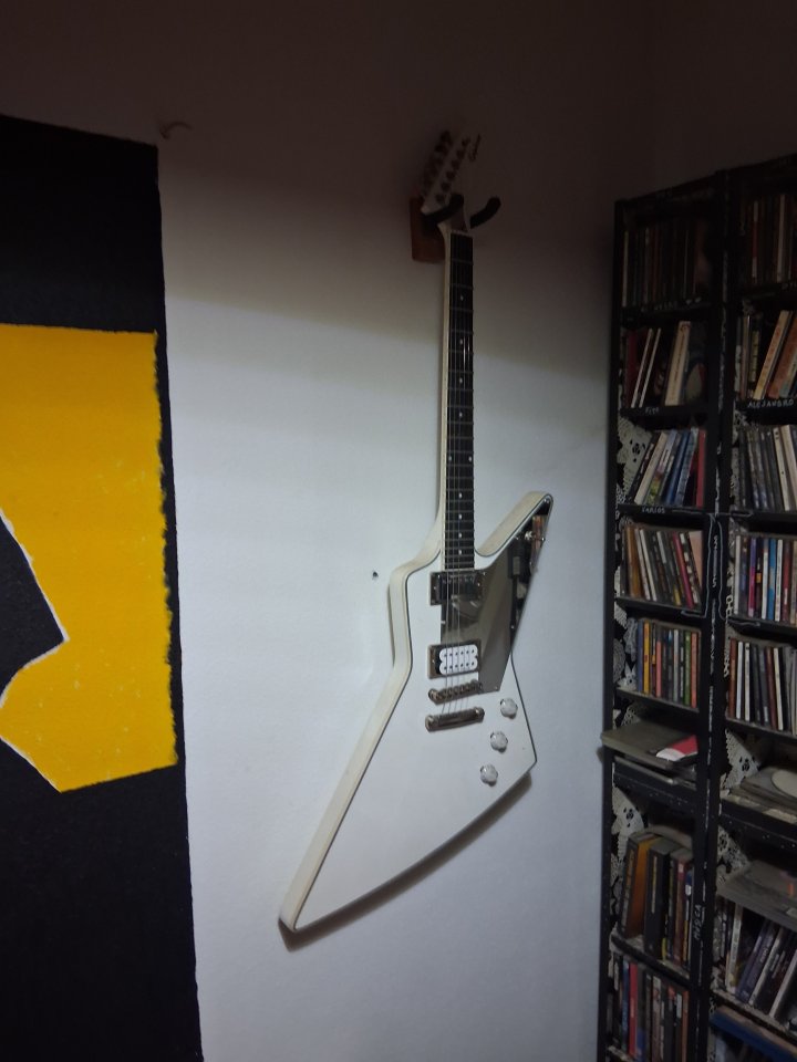 Combo Explorer Tommy Thayer LTD 500