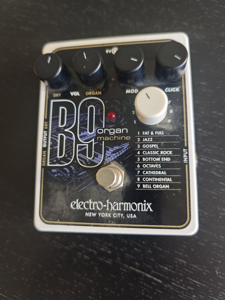 Electro harmonix B9 organ machine de segunda mano · Foto 2 de 5 · Málaga · 150 €