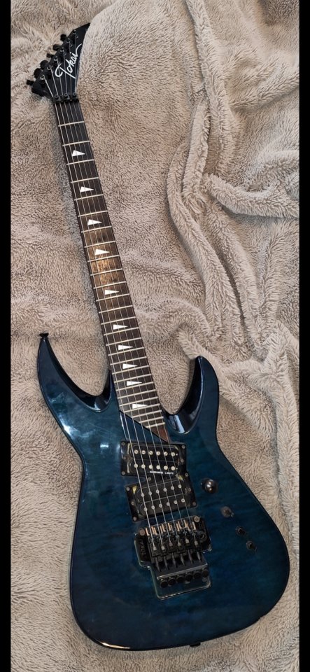 Tokai Vivian Campbell Signature VC-75 de 1989 de segunda mano · Foto 1 de 7 · Cantabria · 1200 €