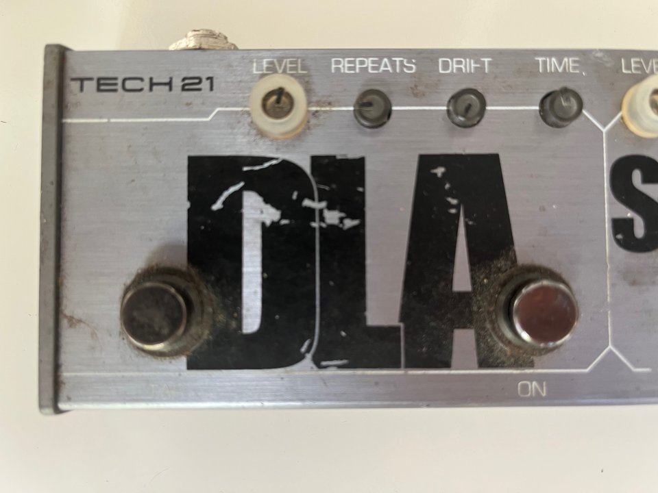 Pedalera guitarra Tech 21 Fly Rig 5 de segunda mano · Foto 2 de 6 · Illes Balears · 195 €