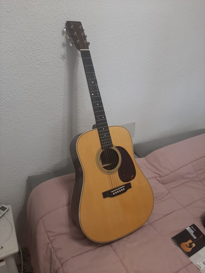 MARTIN D28