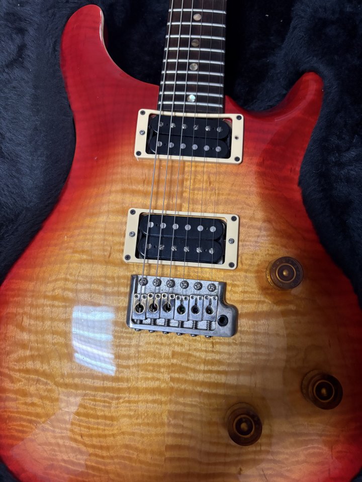 Guitarra prs ce 24 de los 90 de segunda mano · Foto 2 de 8 · Illes Balears · 2200 €