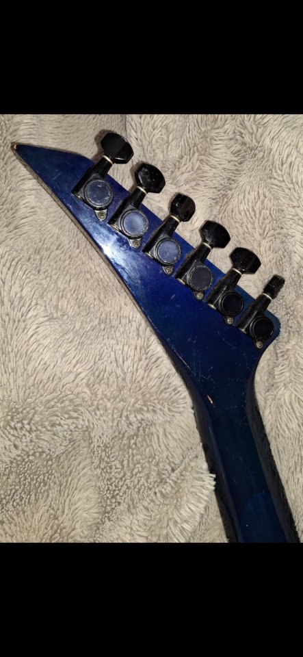 Tokai Vivian Campbell Signature VC-75 de 1989 de segunda mano · Foto 6 de 7 · Cantabria · 1200 €