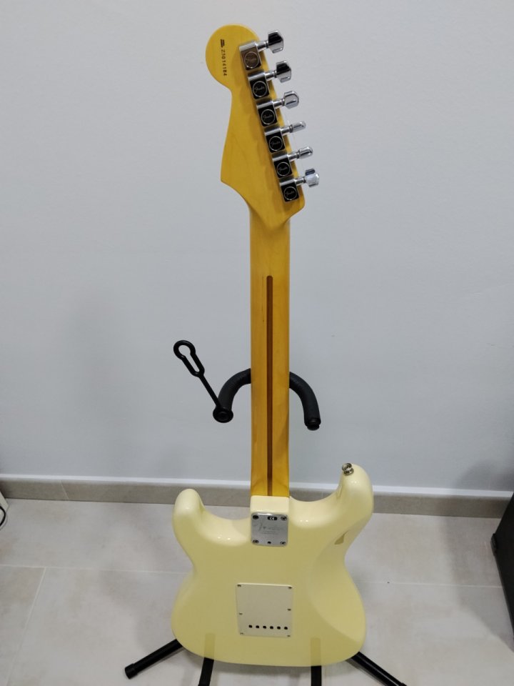 Fender American Standard Stratocaster 2005