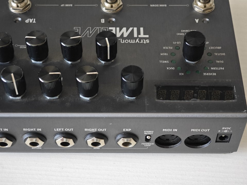 Strymon Timeline en perfecto estado de segunda mano · Foto 4 de 9 · Girona · 320 €