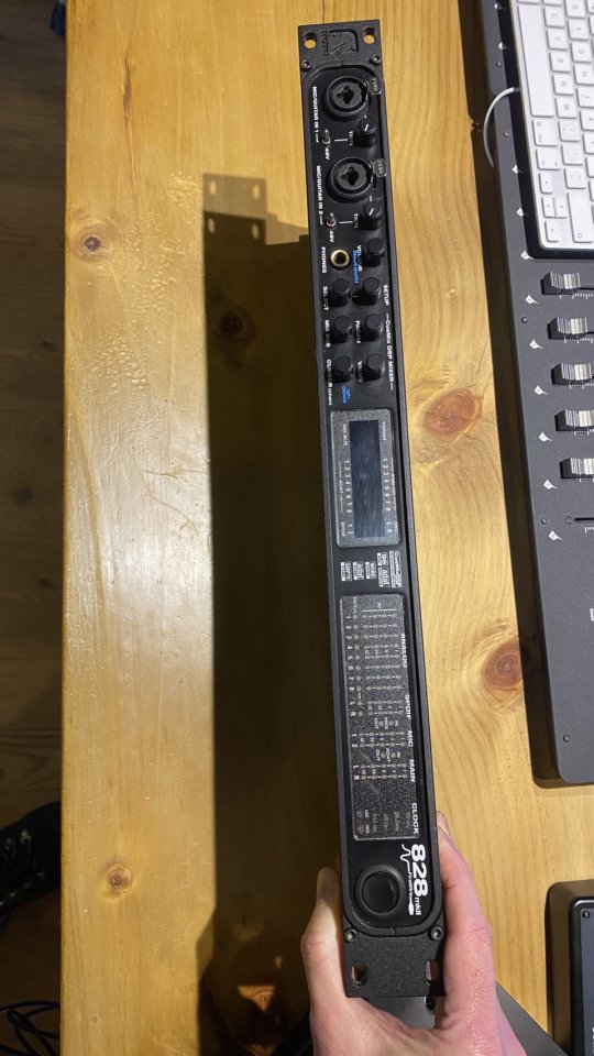 MOTU 828 MK2 Firewire Interface de audio