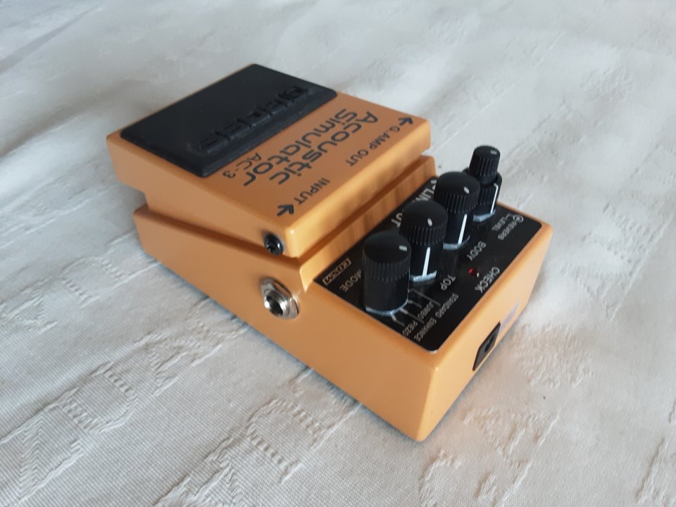 Boss Acoustic Simulator AC-3 ¡RESERVADO!