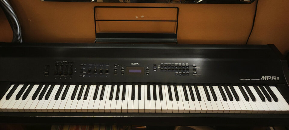 Kawai MP8 II